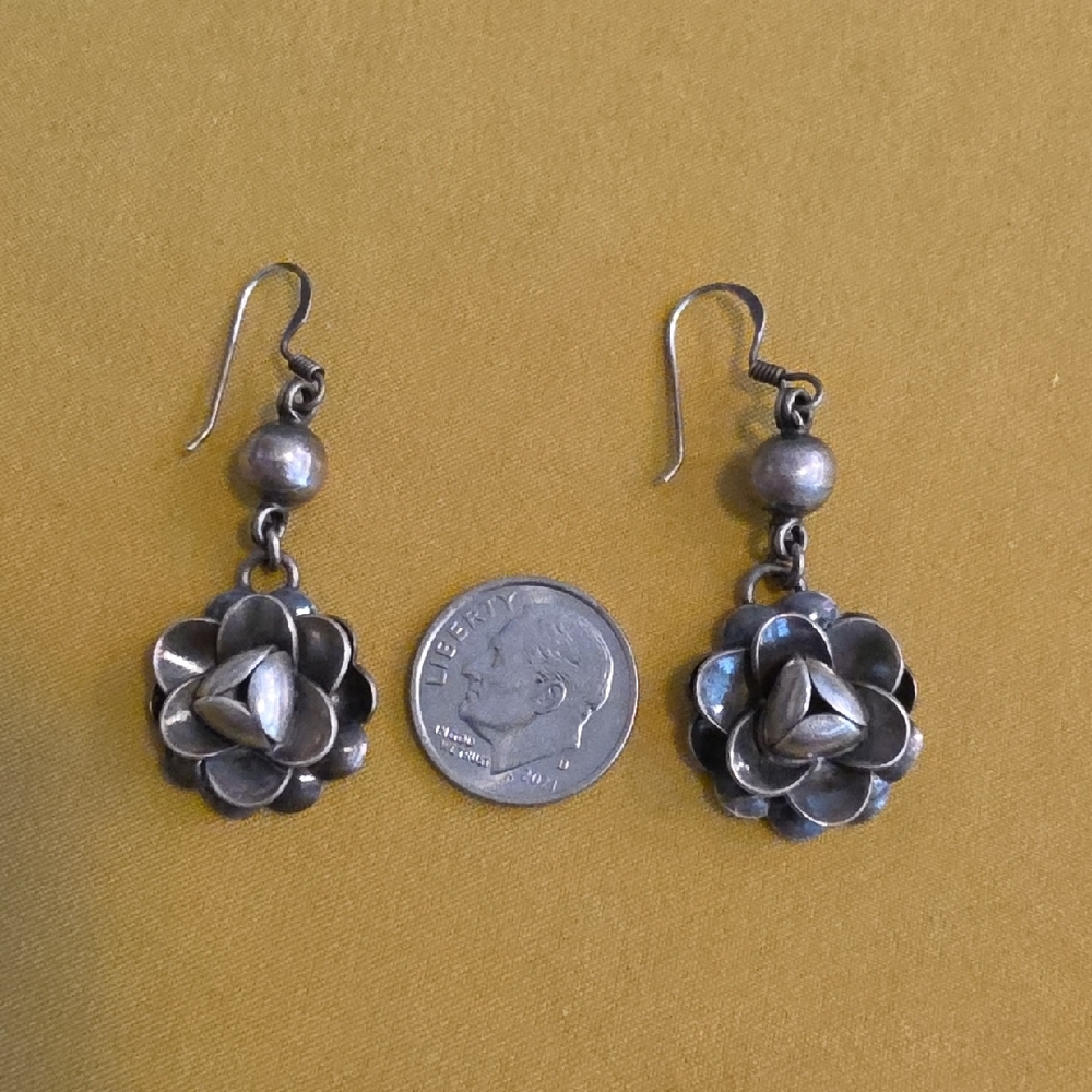 Vintage Sterling Silver Flowerbud Drop Hook Earrings - Three-Dimensional Design